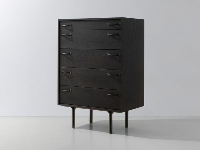 TOTE-Oak-chest-of-drawers-District-Eight-607656-rel5ee46bb2.jpg